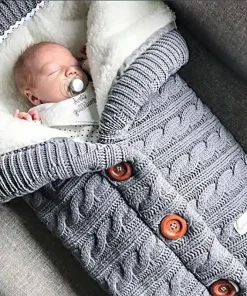 Couverture fourrée spécial hiver pour bébé
